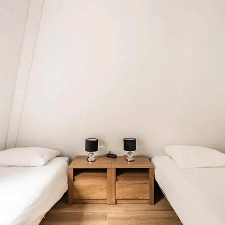 Holiday home Charming Holiday In With Garden