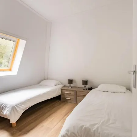 Charming Holiday In With Garden Poortugaal