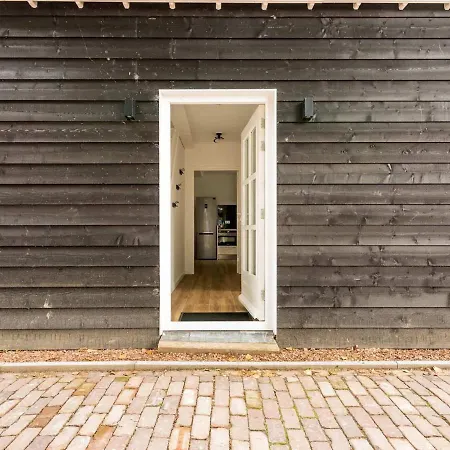 Charming Holiday In With Garden * Poortugaal